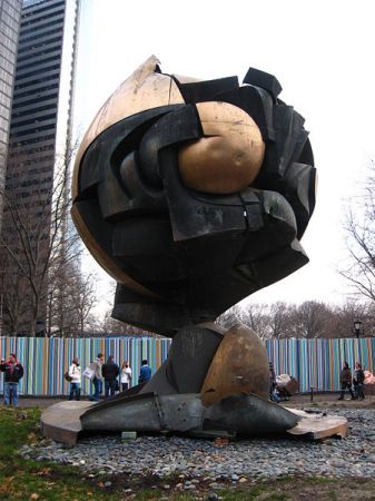 The Sphere by Fritz Koenig